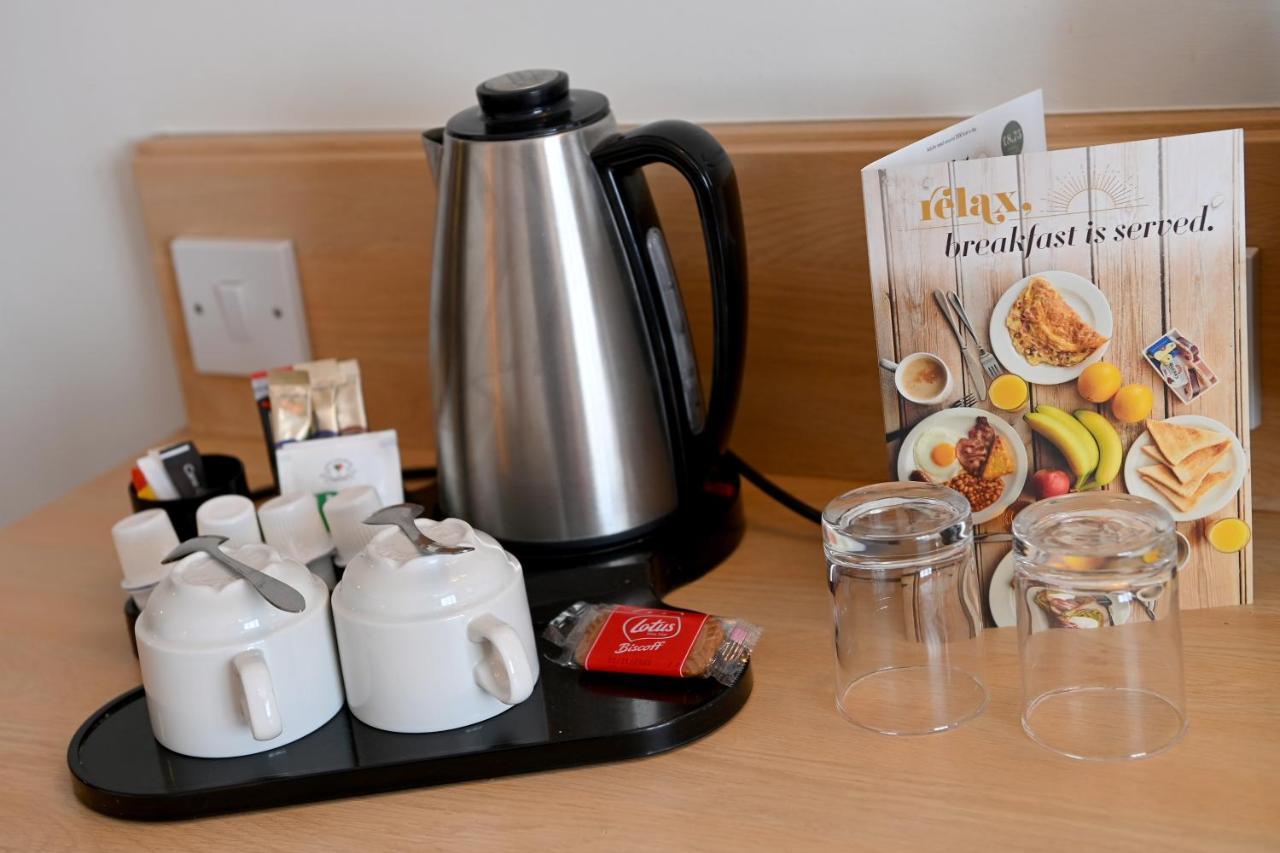 Meadow Farm Redditch By Marstons Inns 外观 照片